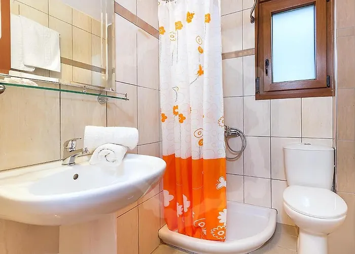 Loretta Maisonettes And *